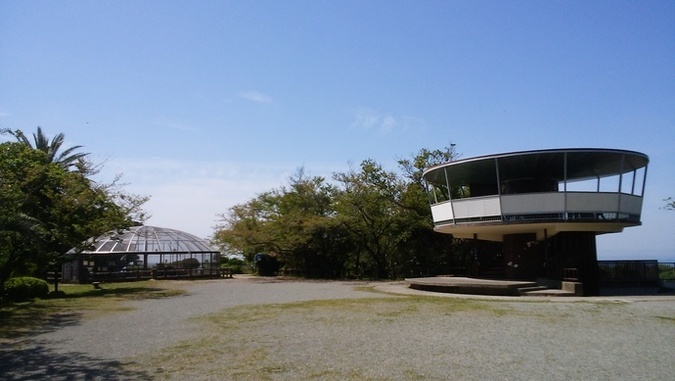 写真：披露山公園外観