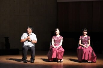 写真:トークショーの様子