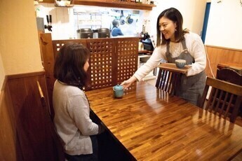 写真:こだわりのお茶でほっと一息
