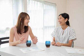 写真：長野さんと岸田さん