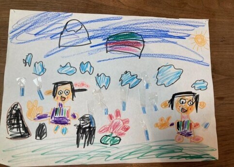 写真：子供が描いた富士山の絵