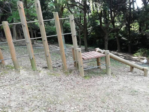 写真：遊具4
