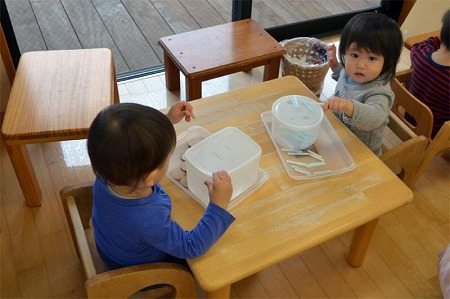 写真：手作りおもちゃ
