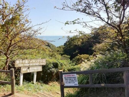 写真：ハイキングコース入口