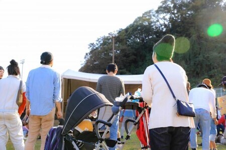 写真：ステージ前の様子