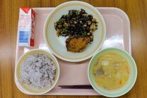 写真：給食の様子