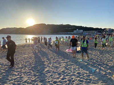 逗子海水浴場合同パトロール　写真