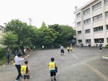 写真：登校の様子（5月15日）