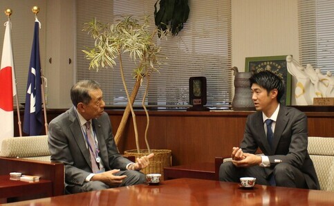 写真：市長対談