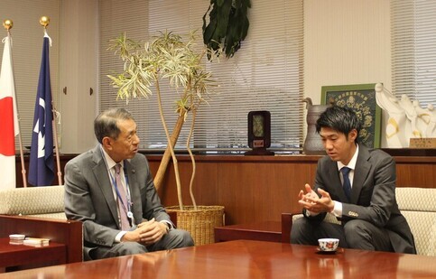 写真：市長対談