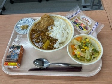 写真：学校給食