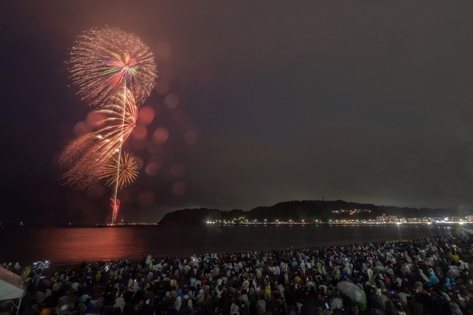 今年の逗子海岸花火大会の写真です